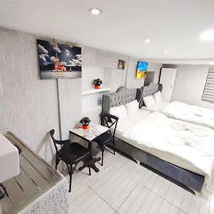 Aparthotel Taksim Sweet Central