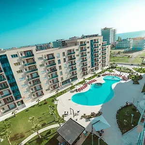 https://royal-palace.albaniahotels.org